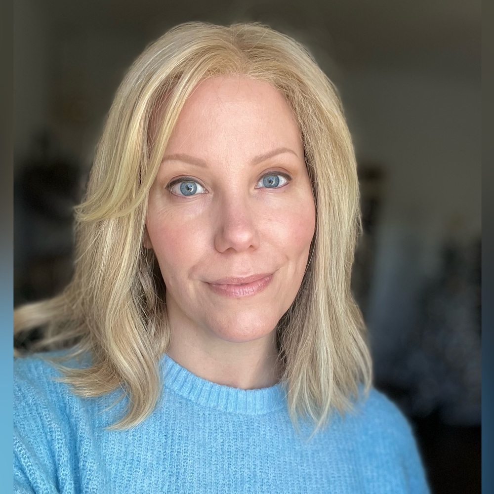 Wig: Heidi by Jon Renau in 24B22